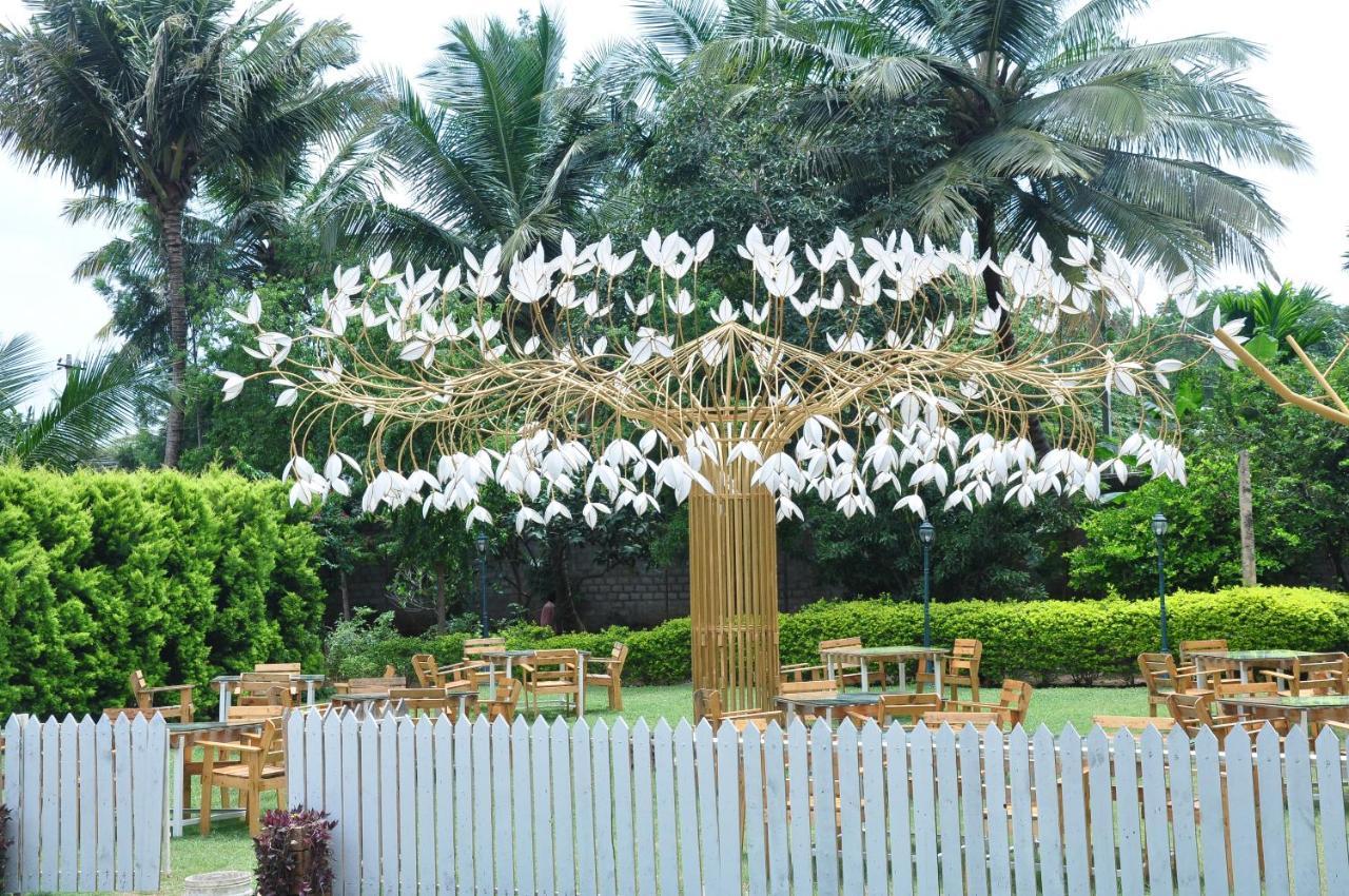 Seed Resort Shrīrangapattana Exterior foto